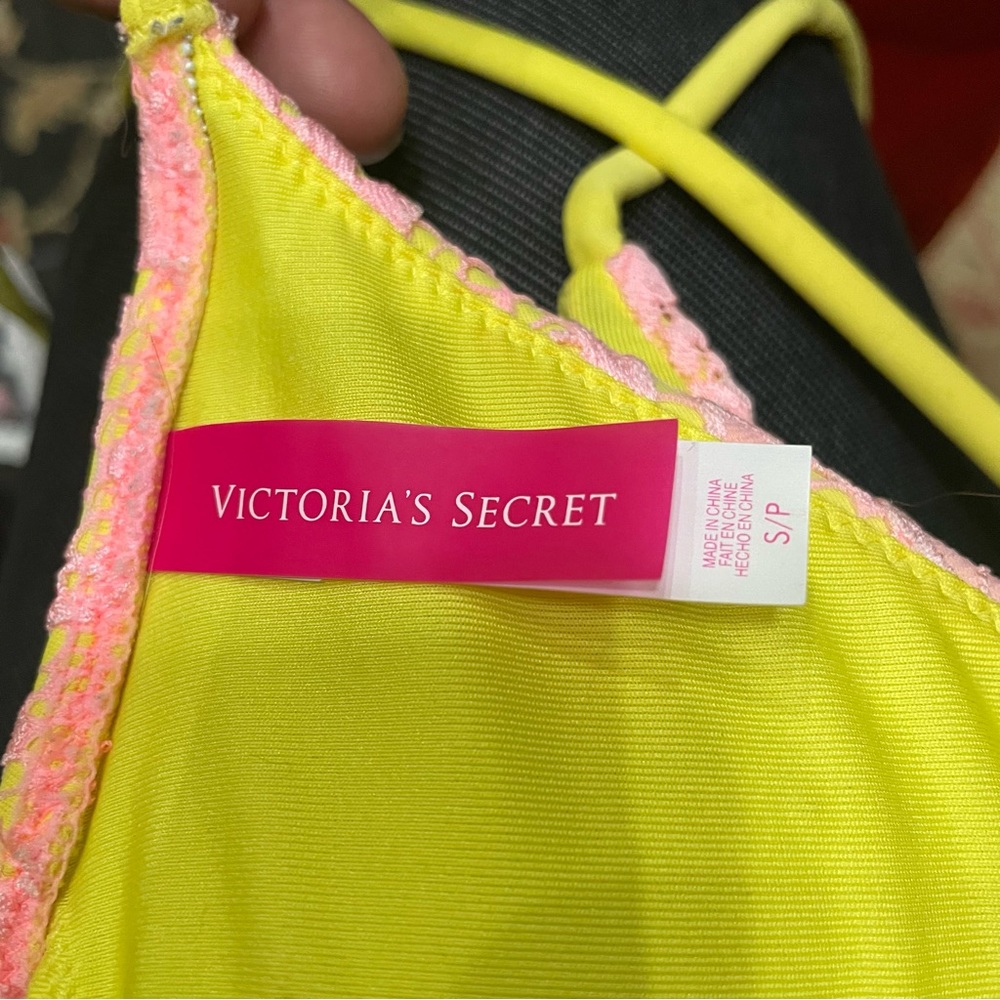 Victoria’s Secret pink and yellow lace bikini top. / S / Excellent condition - Picture 10 of 11